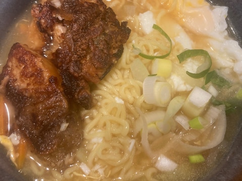 ぶり揚げ＆味噌ラーメンコラボが美味しい♬